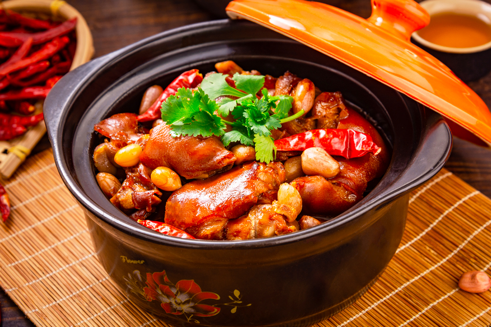 香辣猪蹄煲